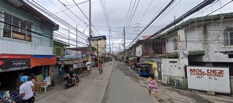 Muntinlupa barangay captain slain .